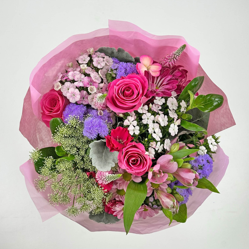 Flower Hug Mday box