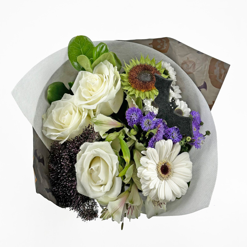 Haunted Elegance box